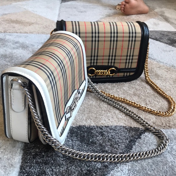 Authentic Burberry Link Shoulder Bag - Picture 16 of 16